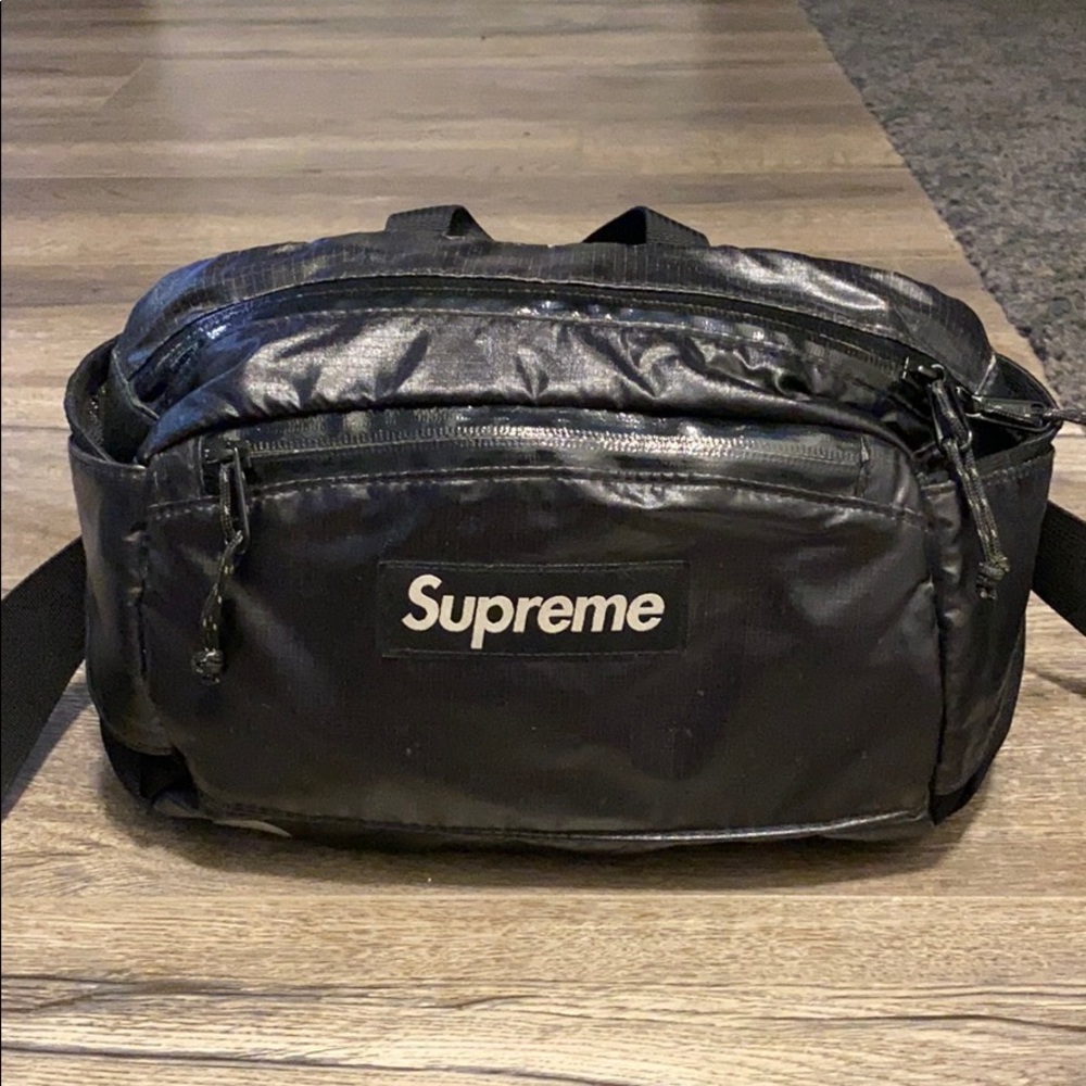Supreme New York black waist bag/Fanny pack